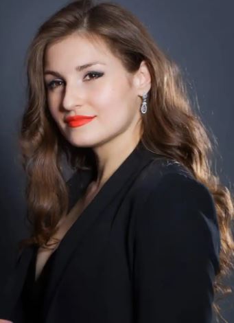 Елена Зотова